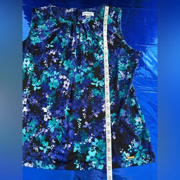 Calvin Klein Blue and Black Floral Blouse - Picture 9 of 9